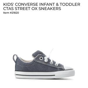 EUC Converse Toddler / Baby / Infant Shoes, Size 7